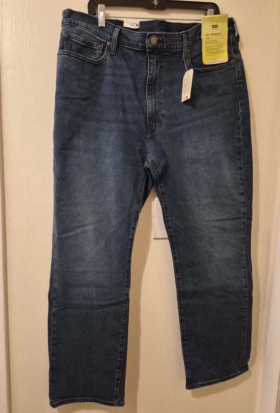 Levi's Men's 514 Straight Fit Stretch Jeans 40x30 Dark Blue